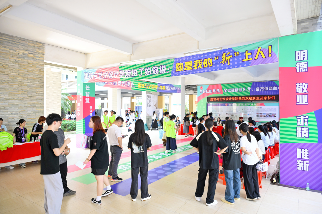 9DEAB577A0965FC2AE6B9201351_B005648D_18DC3C