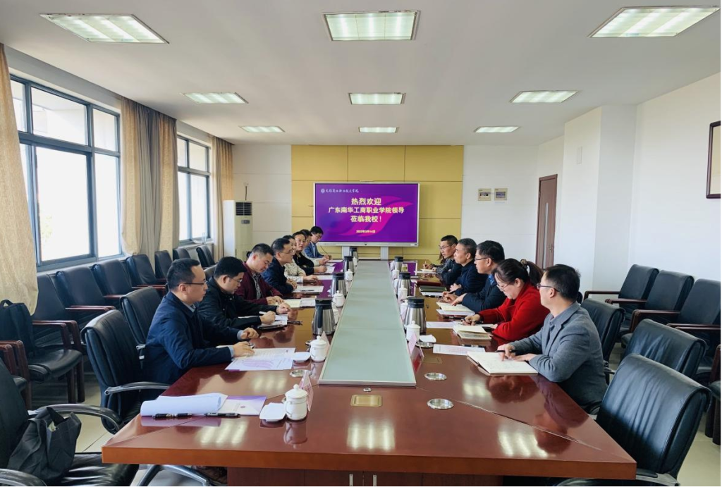 28A0843F569A87093D5E76EAFB9_CBFDE0F8_13ABAE.png?e= 28A0843F569A87093D5E76EAFB9_CBFDE0F8_13ABAE.png?e=