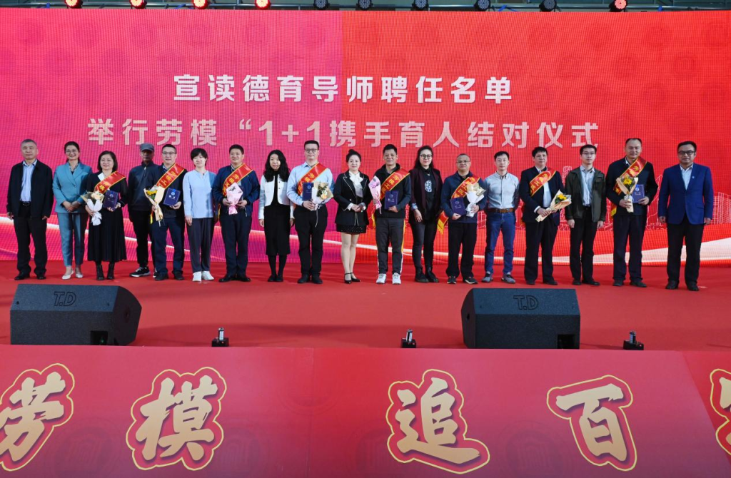 B89983A5F0170F587E9CB79A990_A2FC5821_1859A0.png?e= B89983A5F0170F587E9CB79A990_A2FC5821_1859A0.png?e=