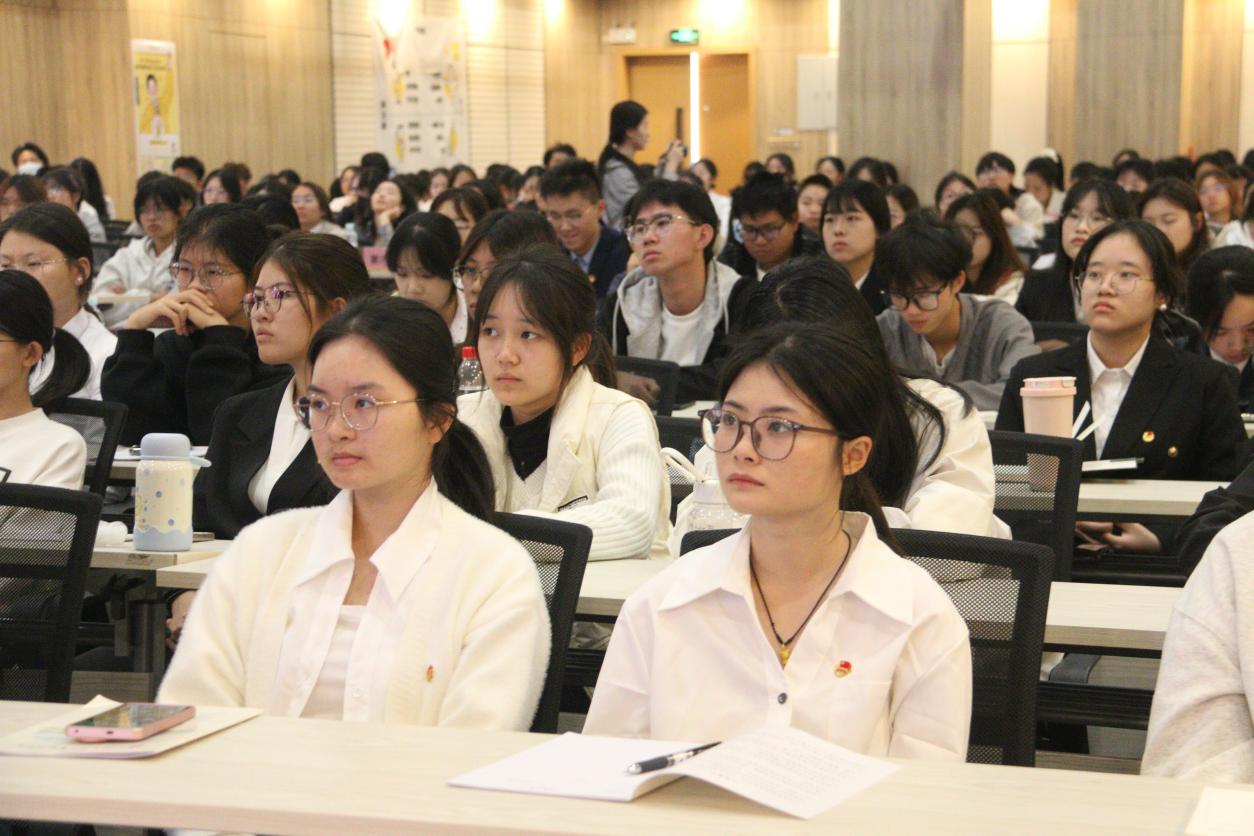 Â齫ºúÁË2(ÖйúÓÎ)¹Ù·½ÍøÕ¾ - IOS/°²×¿Í¨Óðæ/ÊÖ»úAPPÏÂÔØ