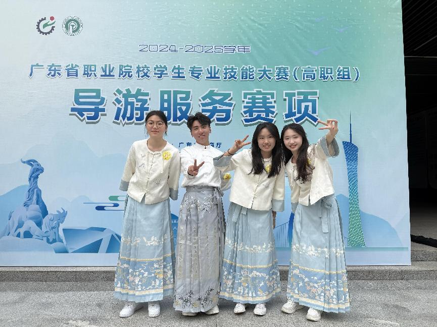 172C9AA4CCF14760E23EC3850FA_F0D79B03_1B2D9 172C9AA4CCF14760E23EC3850FA_F0D79B03_1B2D9