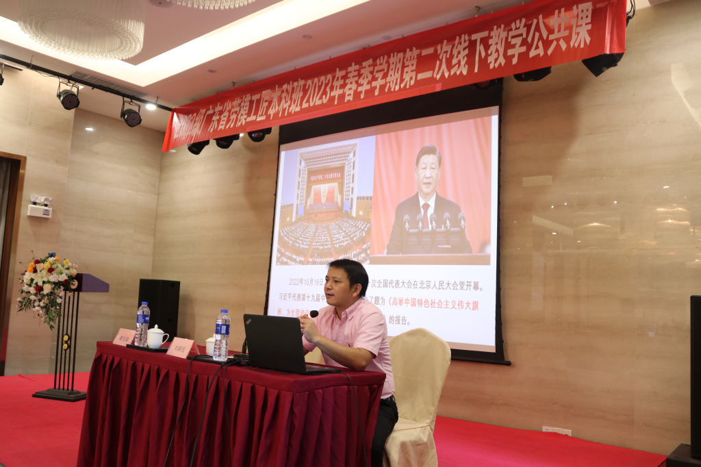 7AC1FDA5BFF19B9CB9ABBAB4502_6D33870D_18105D