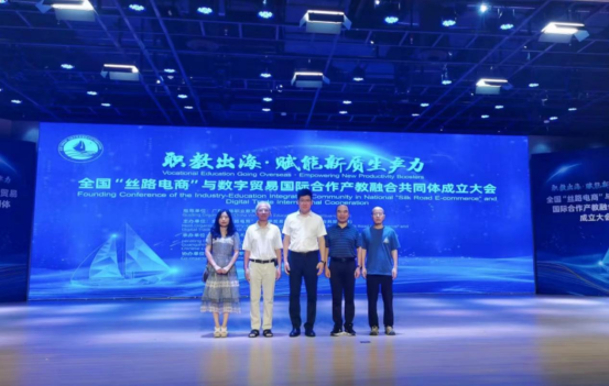 AEBE3599DDBCFB9F08FB71FF4E4_60CEEDCD_BDF6F.png?e=