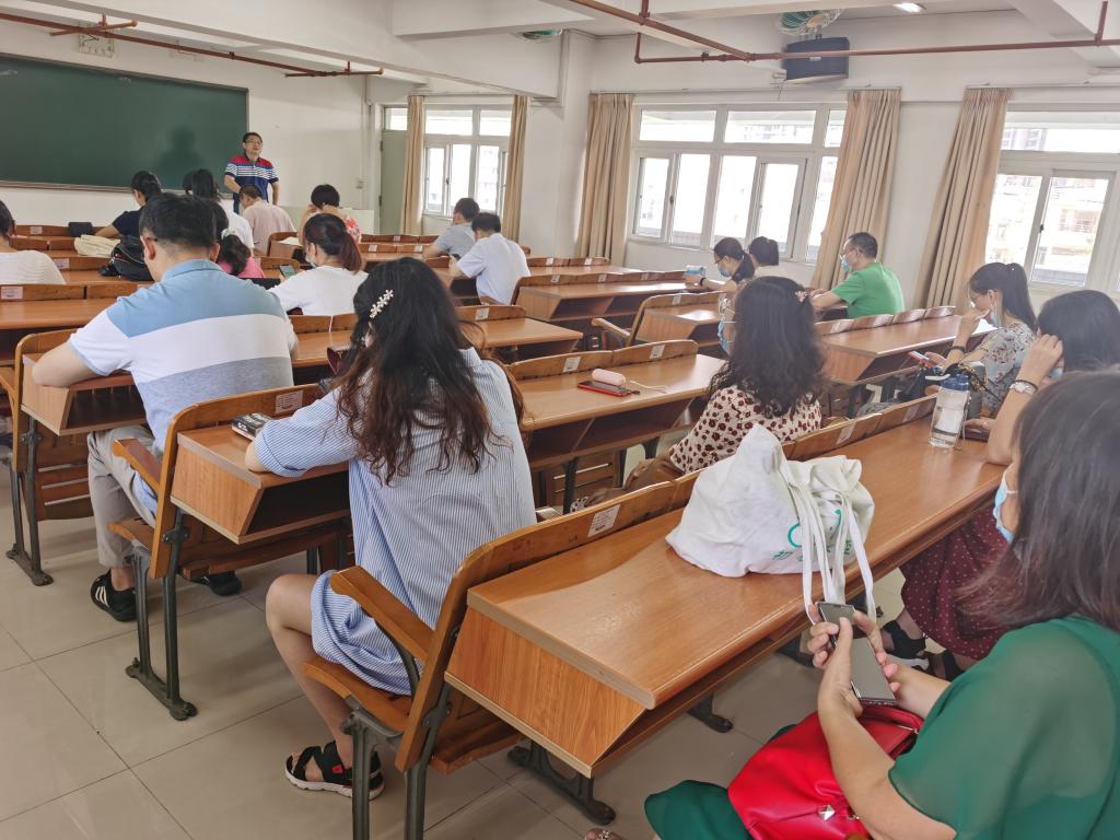 ˵��: 918c50356e2197e9d4ae00f71617f15