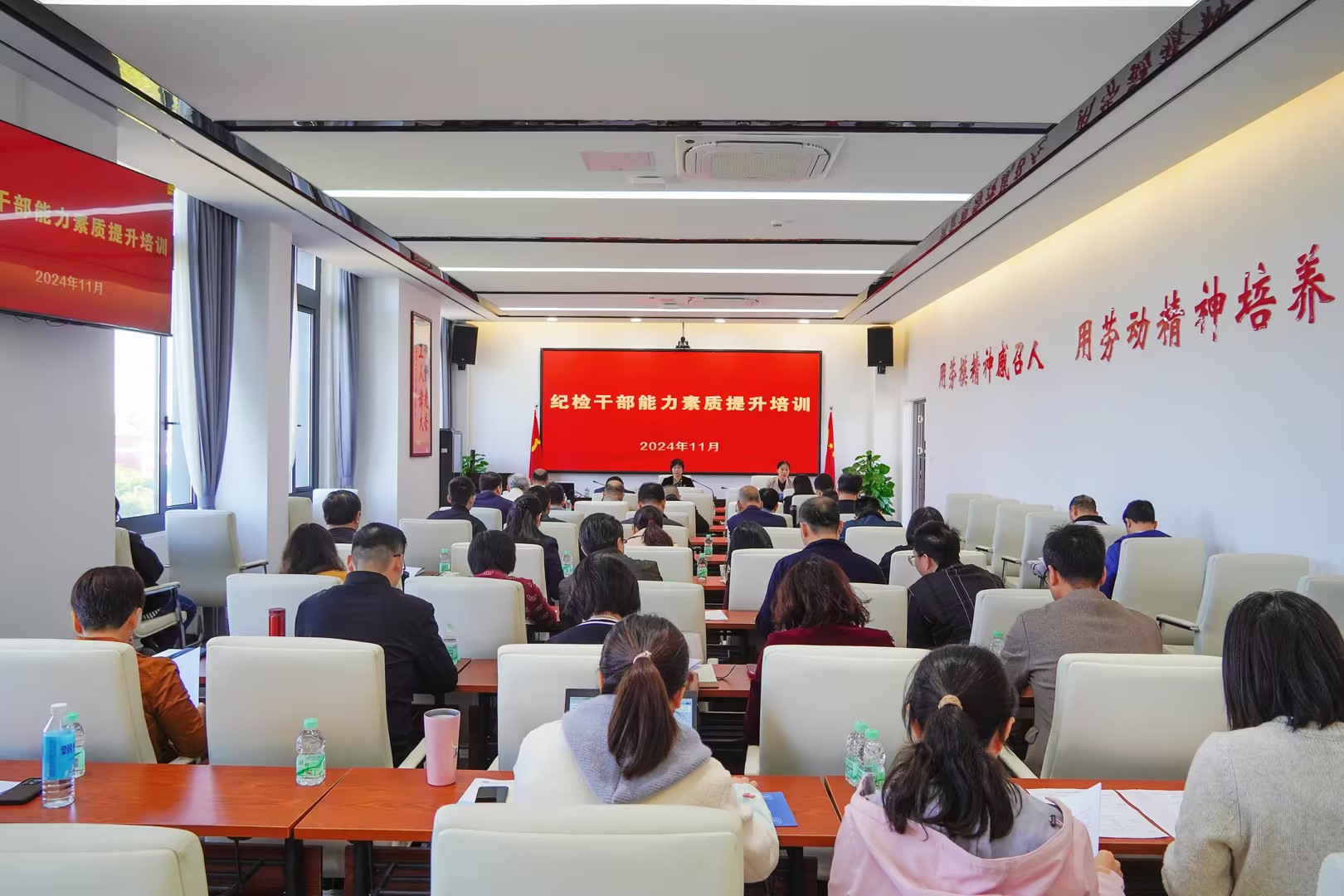 �齫����2(�й���)�ٷ���վ - IOS/��׿ͨ�ð�/�ֻ�APP����