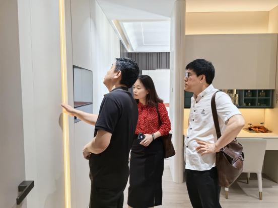 74240EC0CEAB4F341DFFABED9C7_ABBAE07B_51587