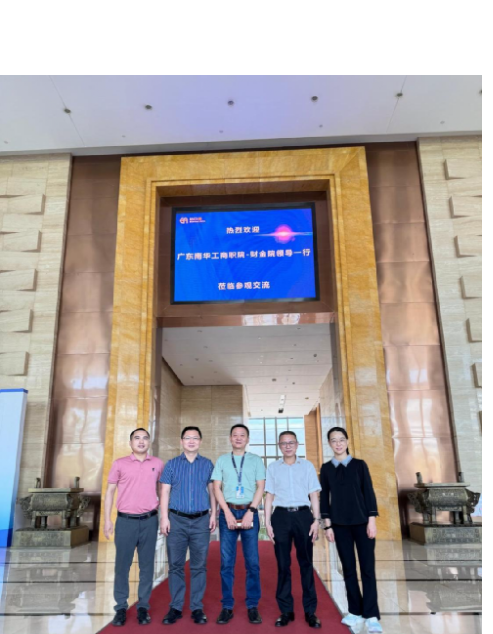 215DDACB54F2DDA7C2C38F08B89_9D532392_9C319.png?e= 215DDACB54F2DDA7C2C38F08B89_9D532392_9C319.png?e=