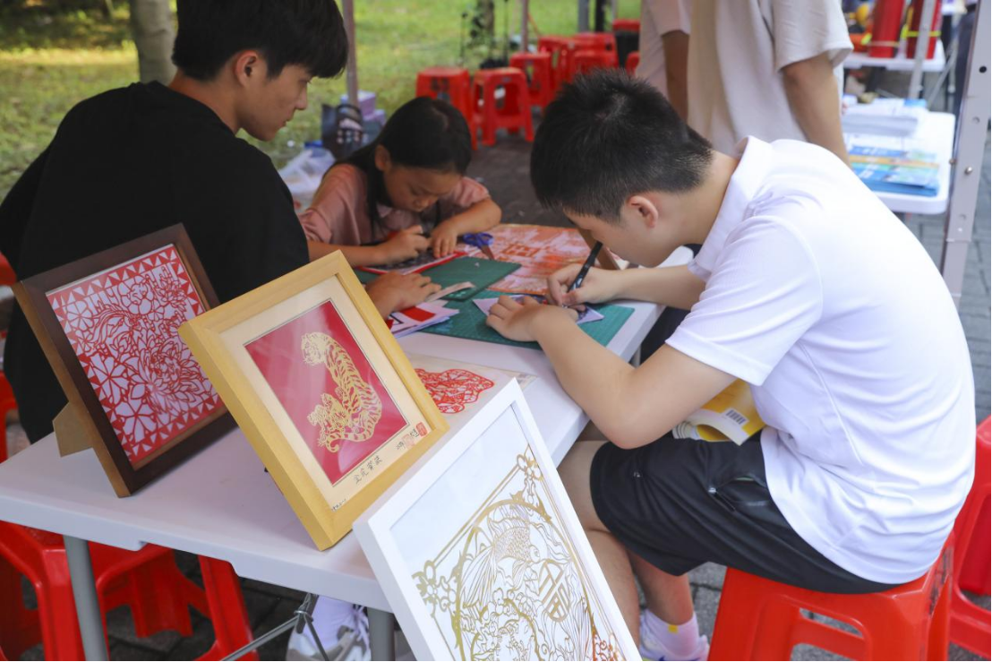 E361C6DA580D9C6614BB72EB8A6_7B76D905_3211CA