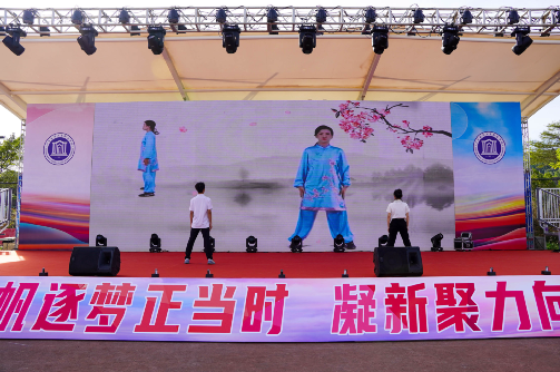 Â齫ºúÁË2(ÖйúÓÎ)¹Ù·½ÍøÕ¾ - IOS/°²×¿Í¨Óðæ/ÊÖ»úAPPÏÂÔØ