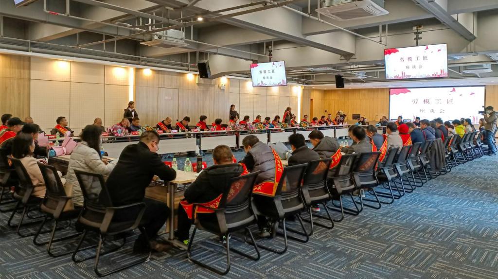 6C6218F582C47C334C0D6B4051A_DC71A3FB_1BDF5.png?e= 6C6218F582C47C334C0D6B4051A_DC71A3FB_1BDF5.png?e=