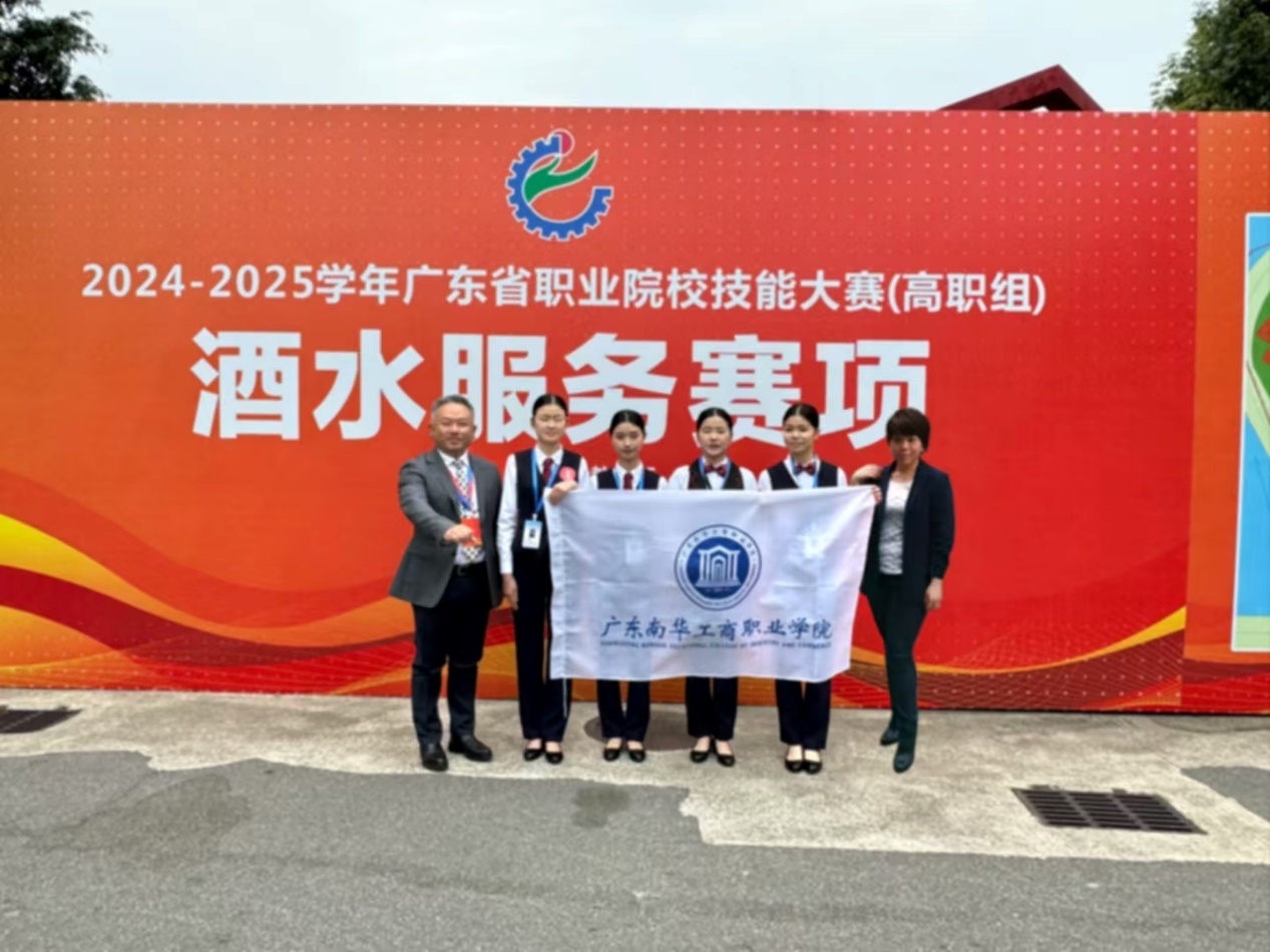 E2B375F5DB603191A86A722BF21_2BF02258_42269