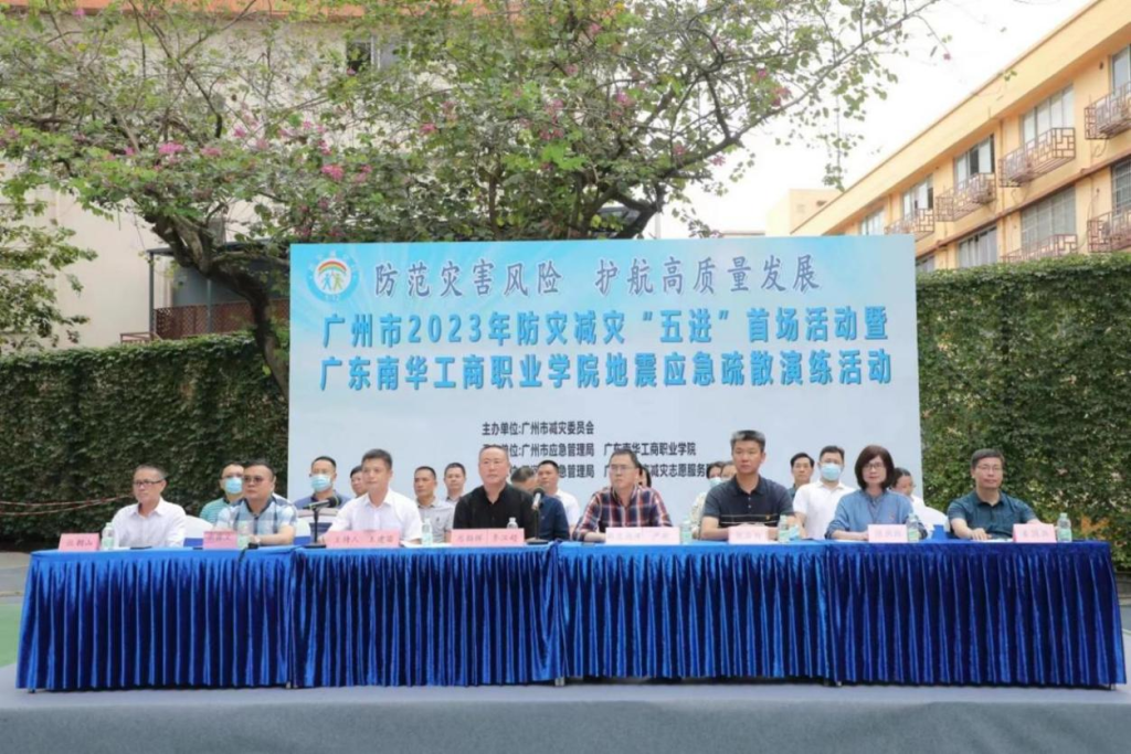 C49D4B06E45667292C4A44025DB_A6B044E7_1BDF7A.png?e=