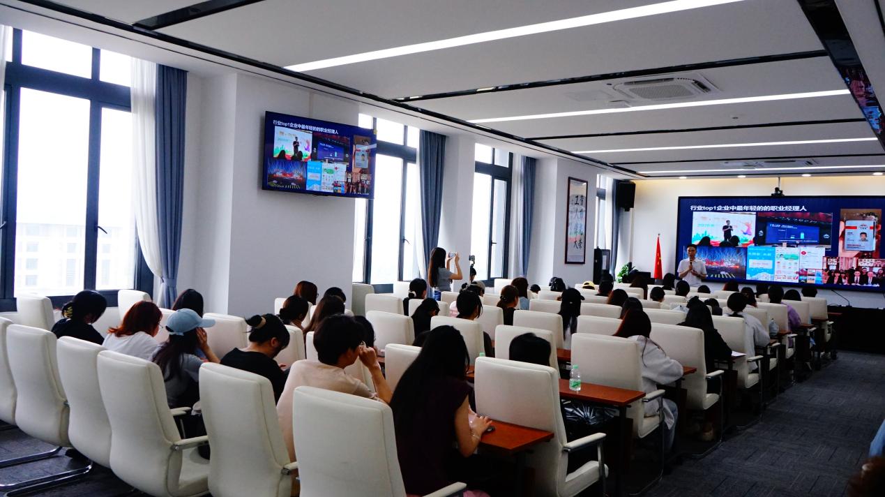 2A414E3EA53F16721B61A991EC5_5E4D5485_1E0FE