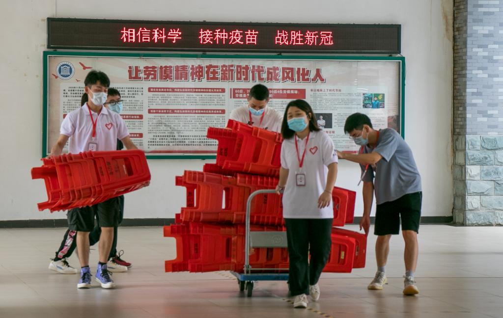 2EF3783BA3900820F53093A3C47_6E49C68A_16775.jpg?e= 2EF3783BA3900820F53093A3C47_6E49C68A_16775.jpg?e=