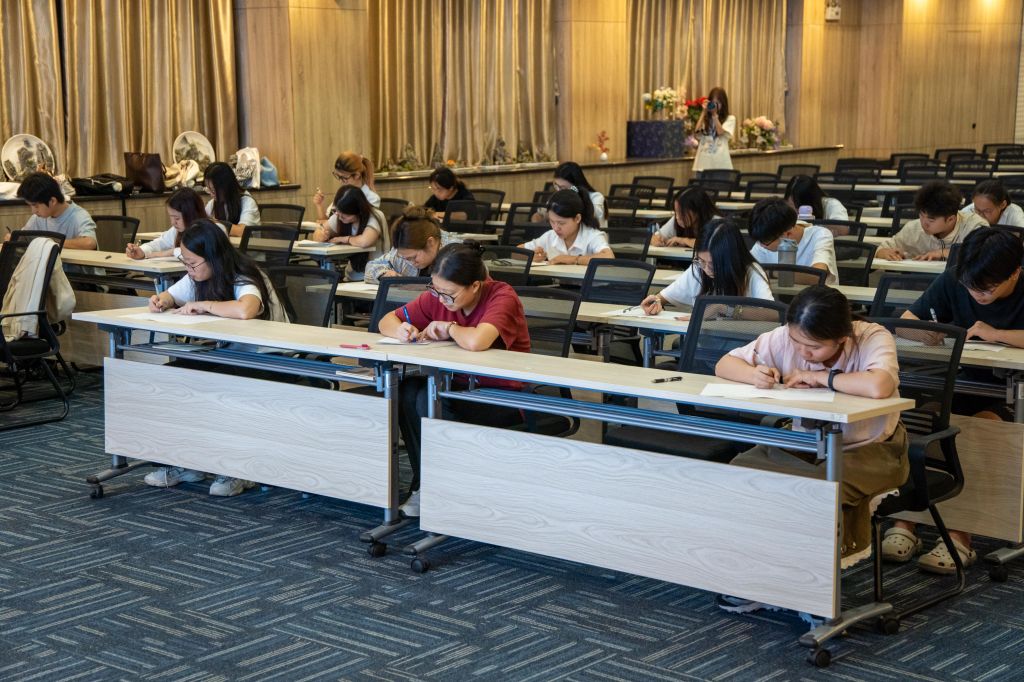 5BCEE2B104B220FB658CD8EB54B_D5925C31_25085 25085