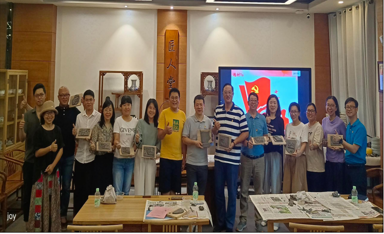 4012CB924D2A2ED41B23F9CF8B6_0923B2AE_C26FF