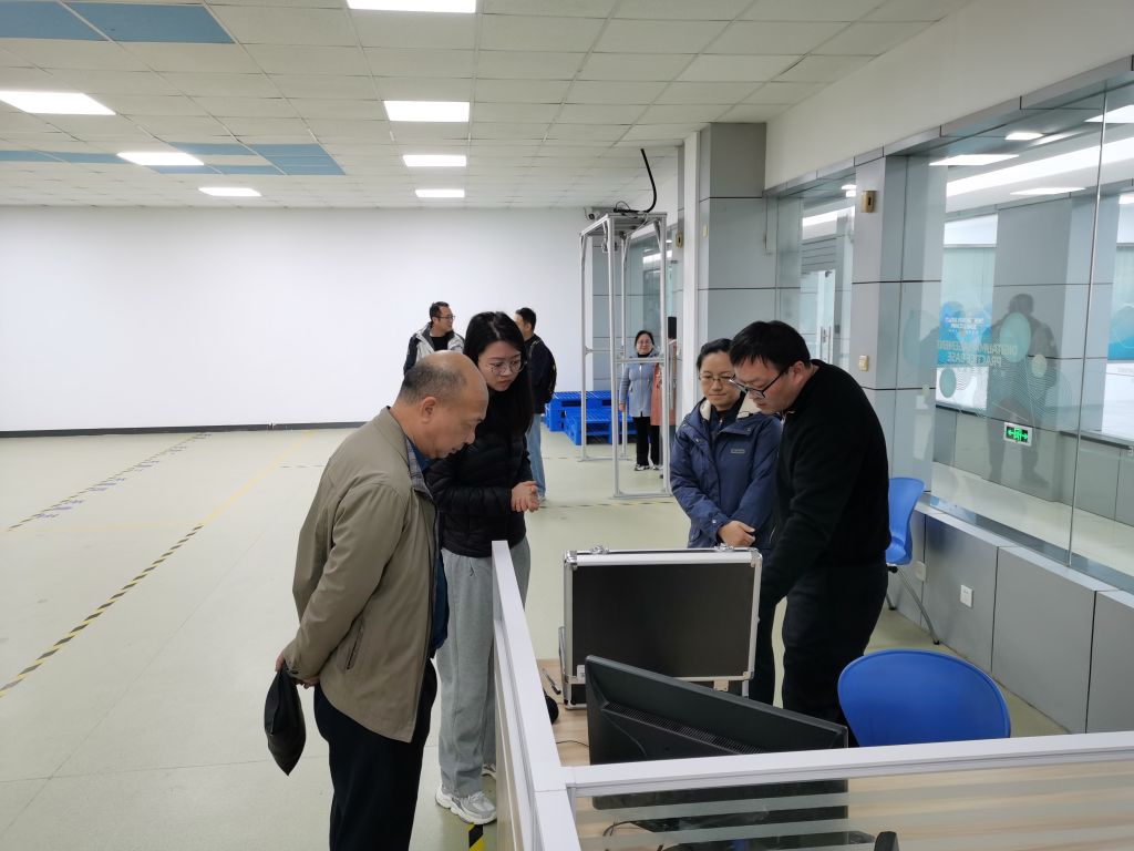 4AAFA8C816657C3365A727DF047_C599A382_15B33