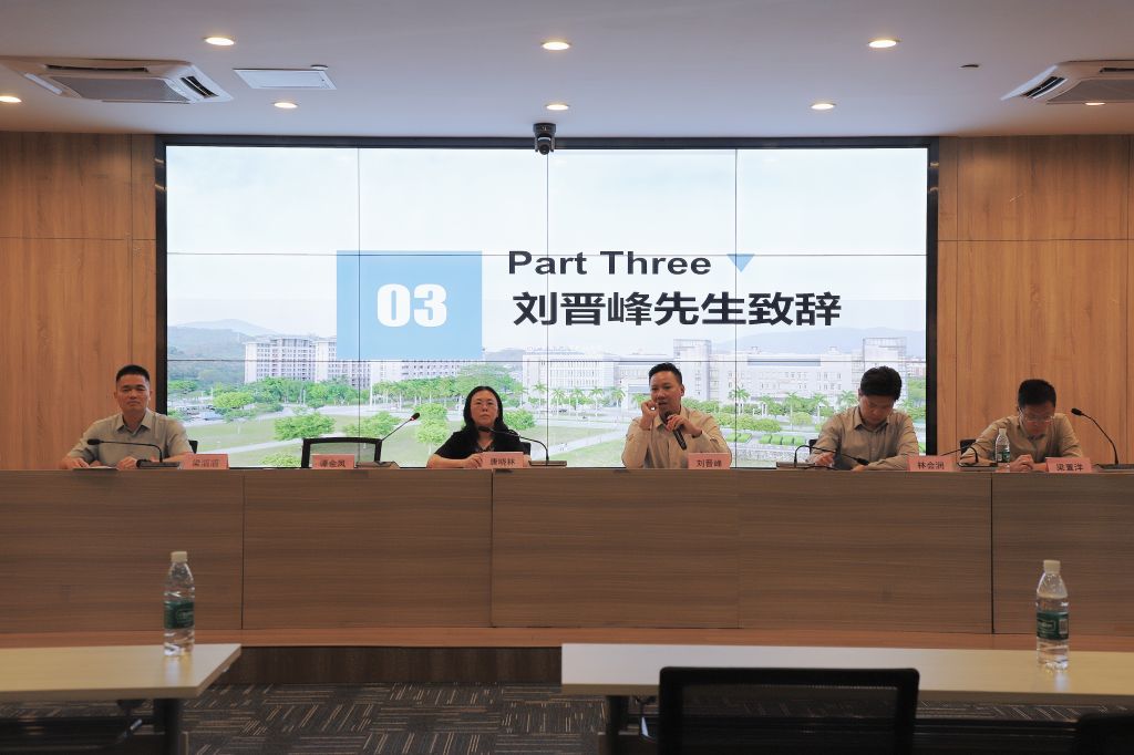 CAB4C5D286EE8E7B08816DDBECA_B18A3F38_152AD