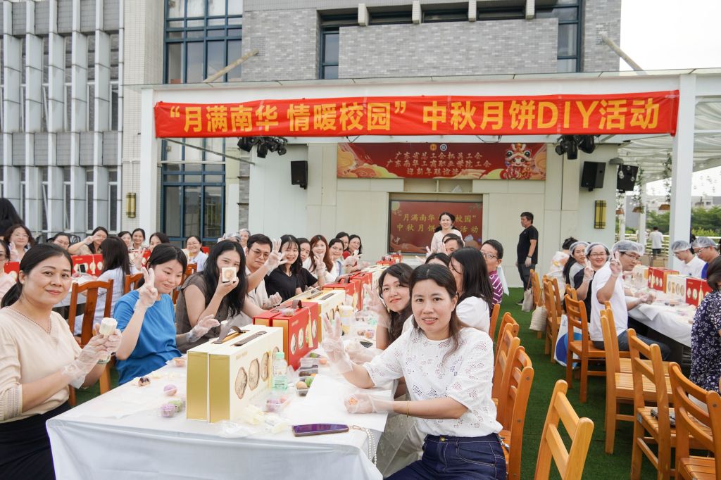 1BEF90F85FC40DF77E20FF19E6C_D1F56ABA_23E1F